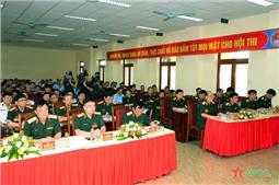 Chủ nhiệm quân y sư đoàn và vùng hải quân đua tài